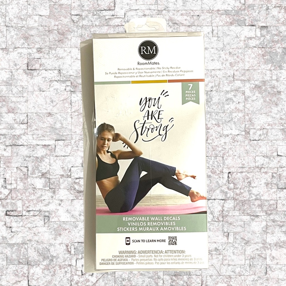 Roommates “You are Strong” removable wall stickers
